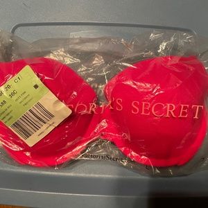 Victoria’s Secret Push Up Bra